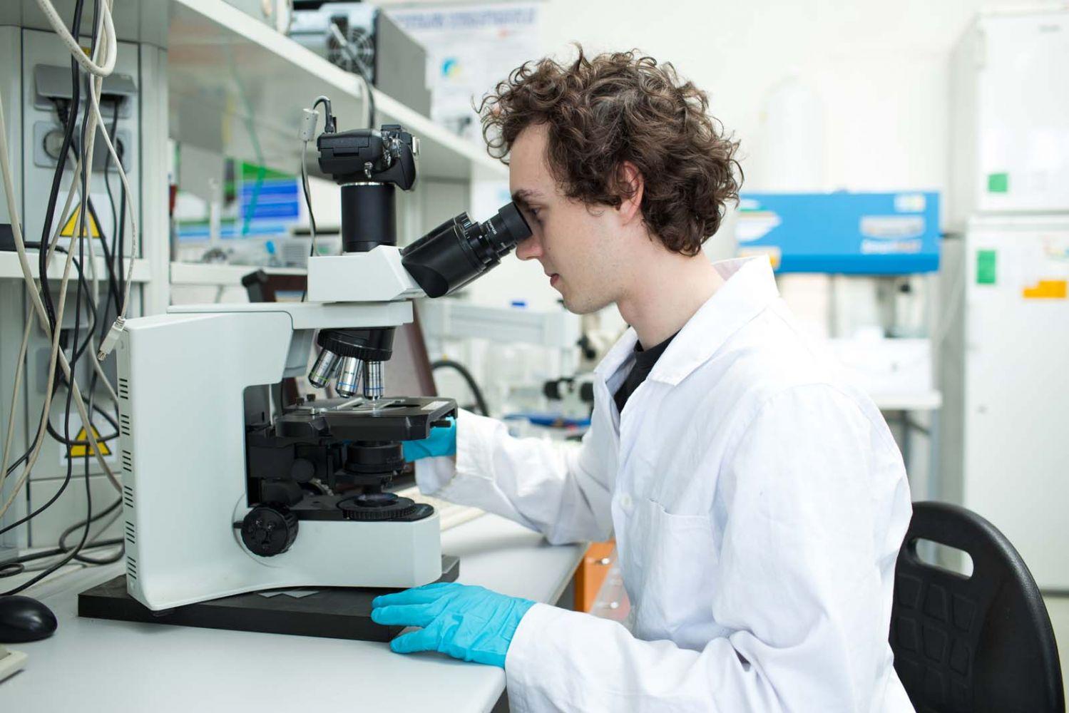 Podávání přihlášek k doktorskému studiu